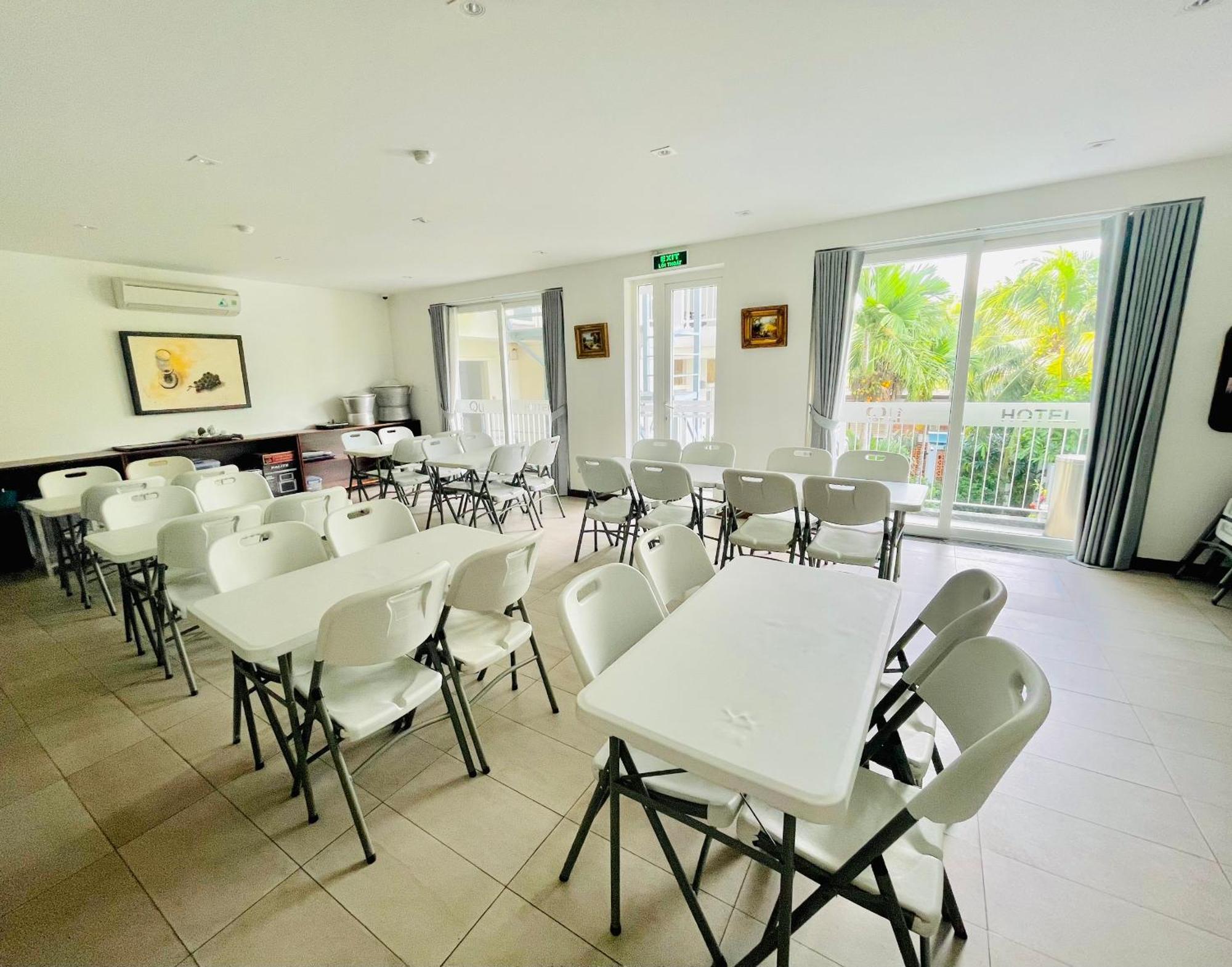 Qli Hotel Муи Не Екстериор снимка