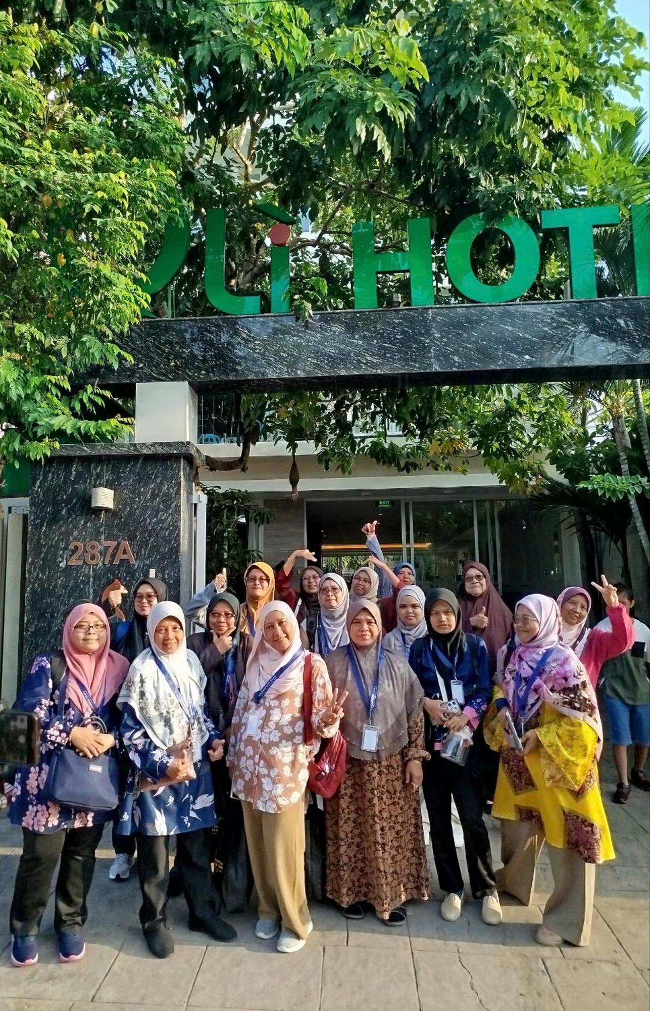 Qli Hotel Муи Не Екстериор снимка
